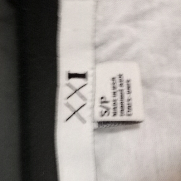 Forever 21 blouse - Picture 5 of 5